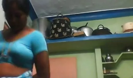 自我拳击后的双肛门钢棒