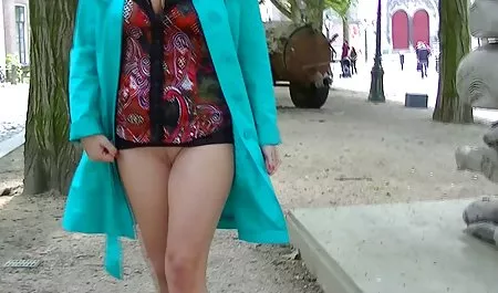 试穿衣服和骑迪克 - Georgie Lyall