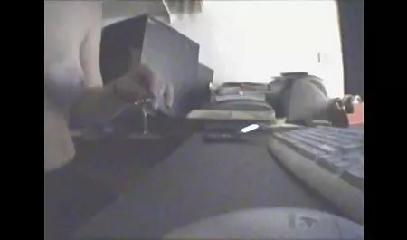 热门俄罗斯布鲁内特的DP行动